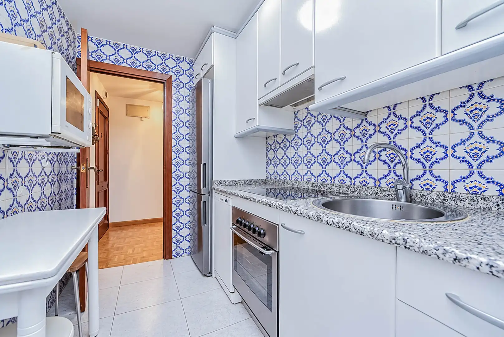Piso con piscina en venta en Calle Costa del Sol, imagen 6
