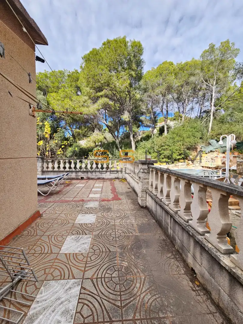 House with pool for sale in Carrer Santa Oliva, imagen 6
