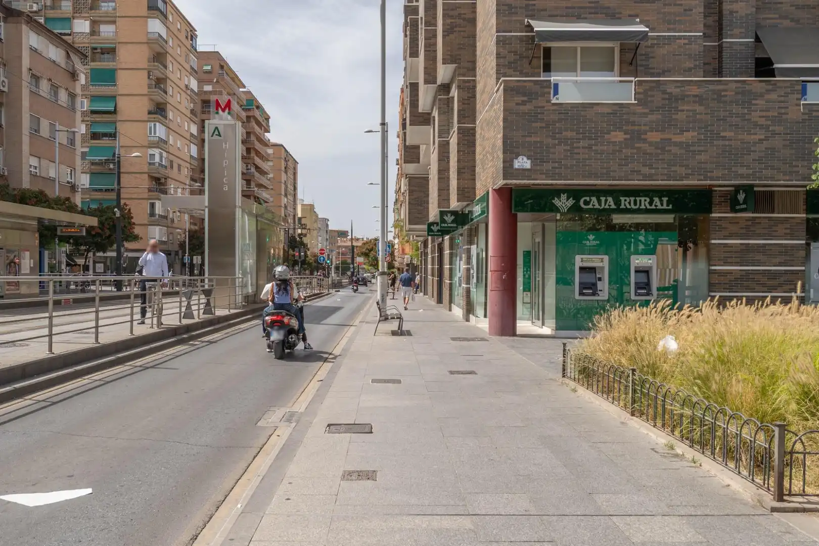 Vista exterior de Piso en venta en Granada con Aire acondicionado y Amueblado