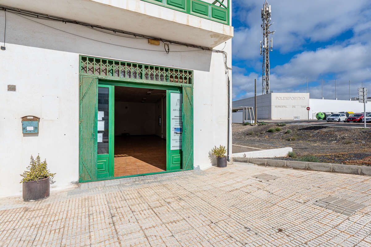 Premises to rent in Tías pueblo, Tías