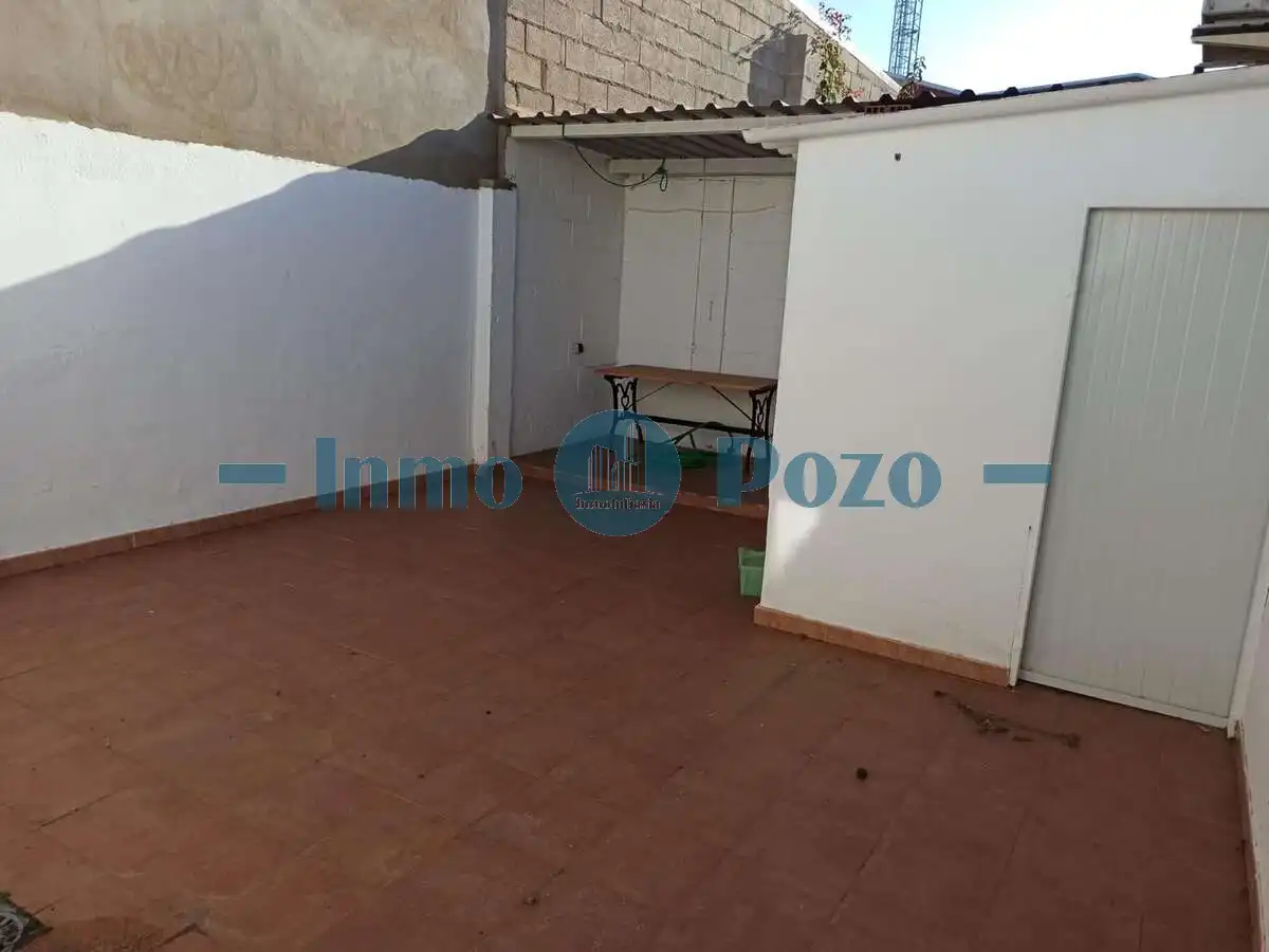 Terrassa de Nau industrial en venda en Almendralejo