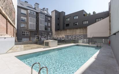 Piscina de Àtic en venda en  Madrid Capital amb Aire condicionat, Terrassa i Piscina