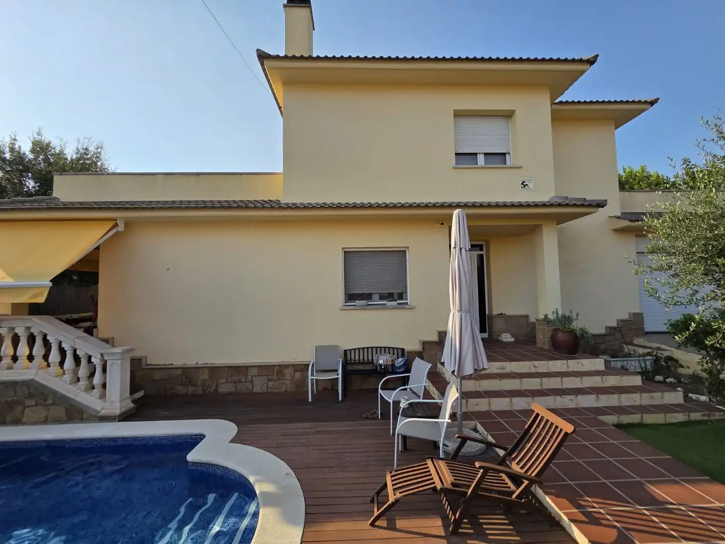 Villa con piscina in vendita a Carrer de Xaloc 10, imagen 2