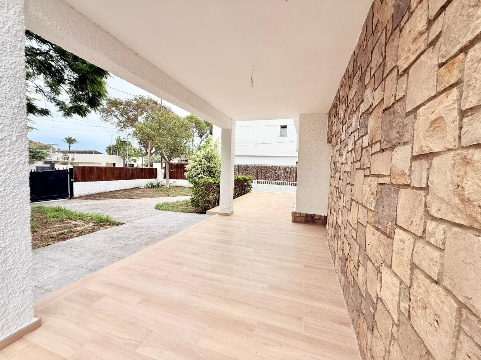 Terrassa de Casa o xalet de lloguer en Rocafort amb Calefacció, Jardí privat i Parquet