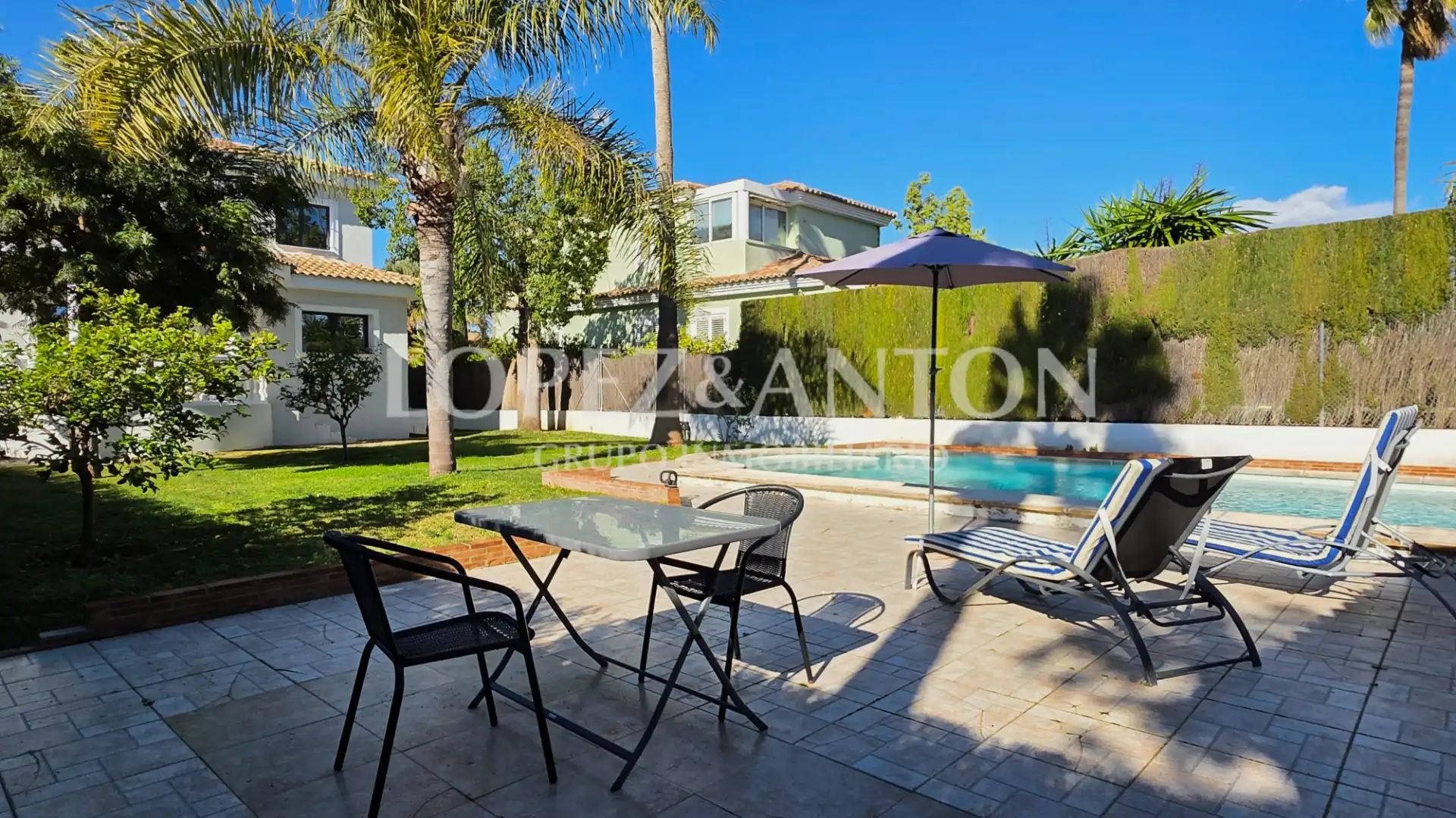 Exterior view of Houses for sale in L'Eliana  with Air Conditioner, Heating and Private garden