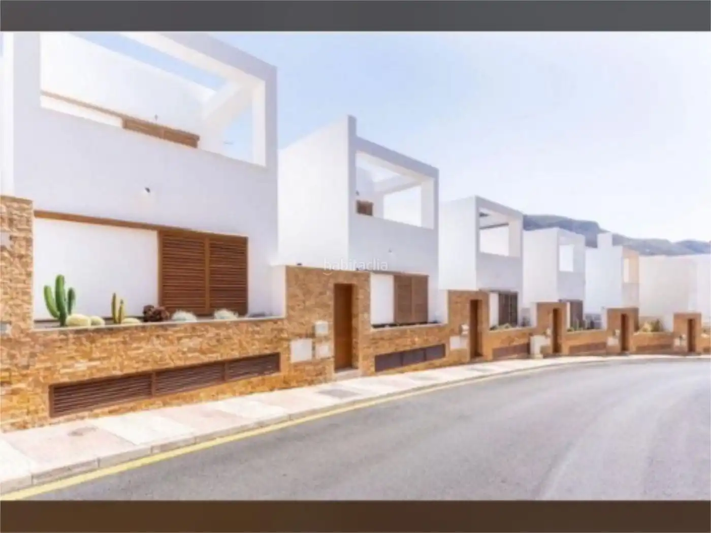 Casa en venda a Camino de los Parrales 346, imagen 2
