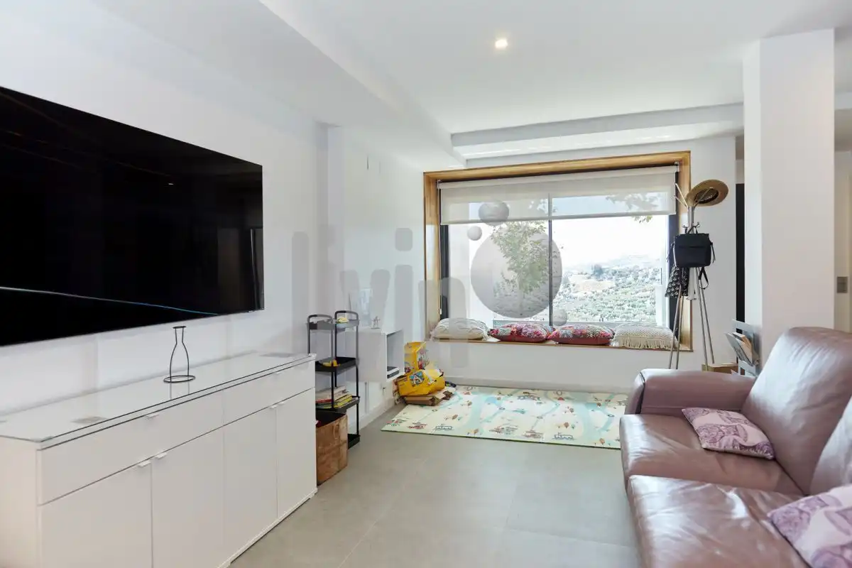 Sala d'estar de Casa o xalet en venda en Jaén