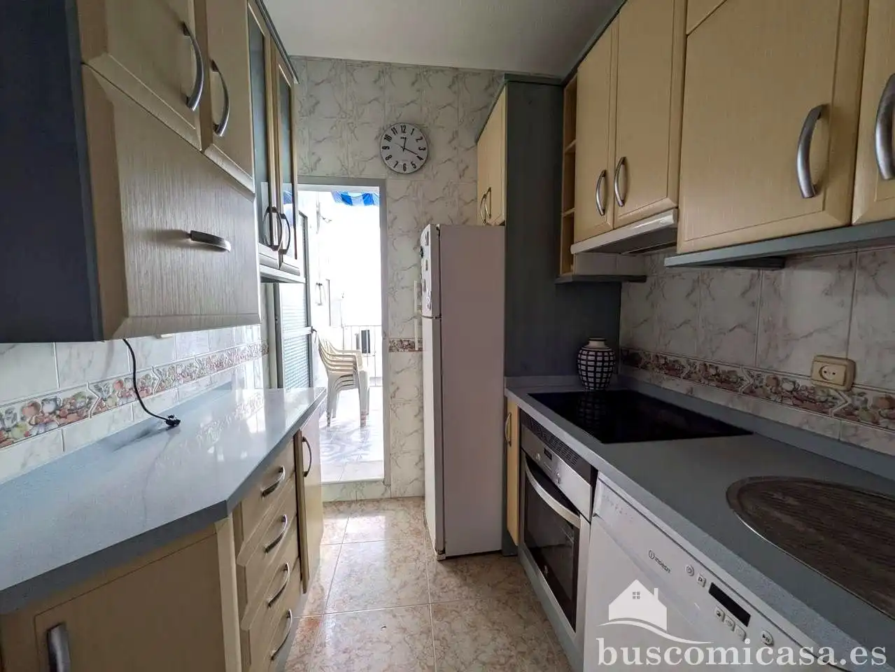 Cuina de Casa o xalet en venda en Linares amb Aire condicionat, Terrassa i Balcó