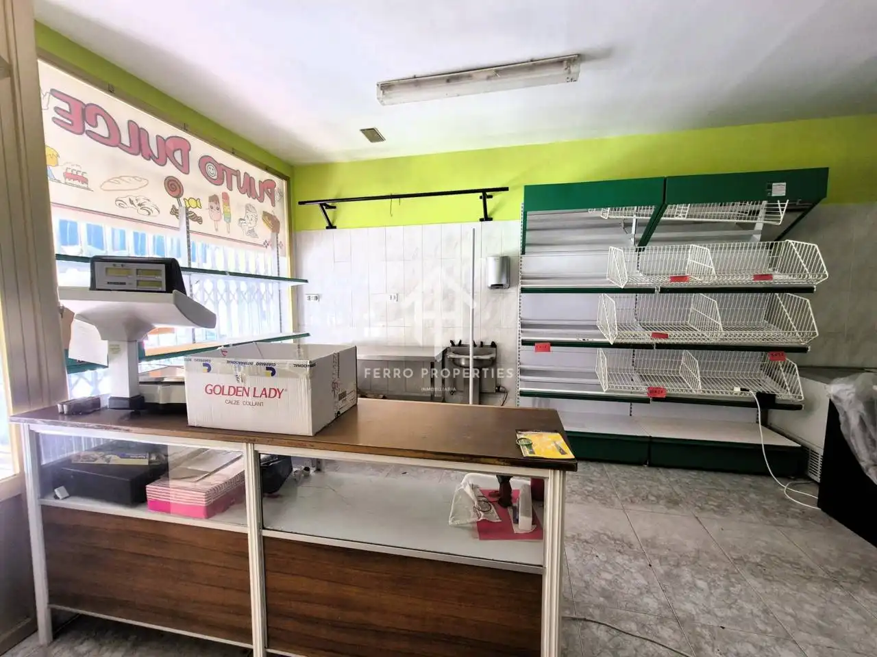 Local de alquiler en Loja con Aire acondicionado