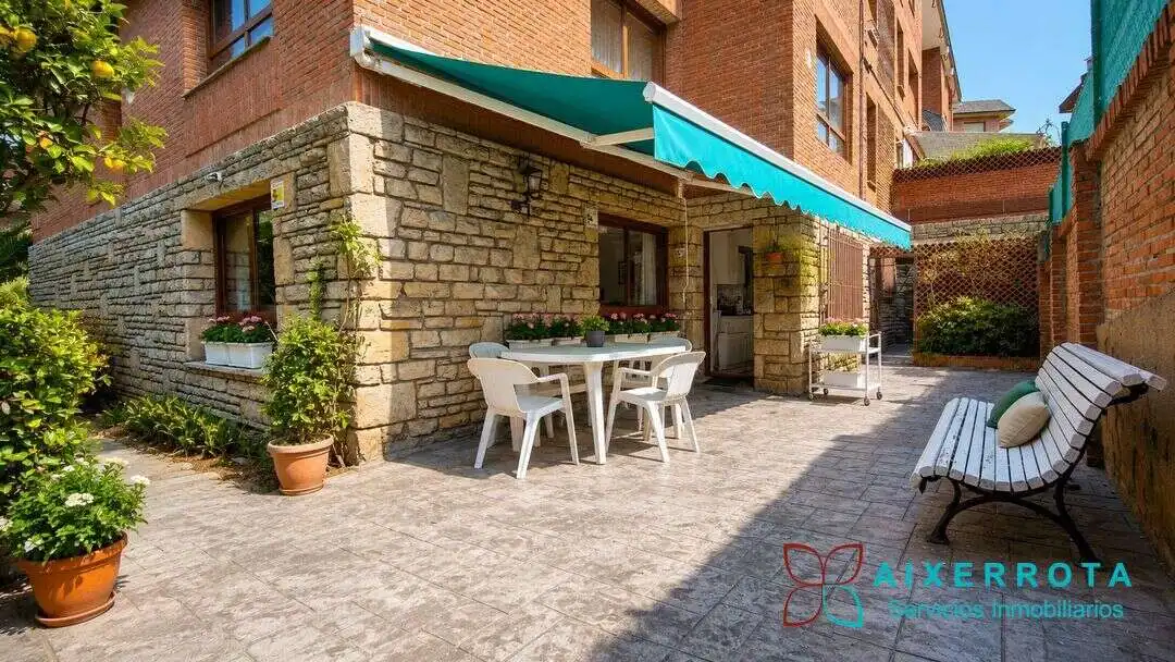 Terraza de Dúplex en venta en Getxo  con Calefacción, Jardín privado y Terraza