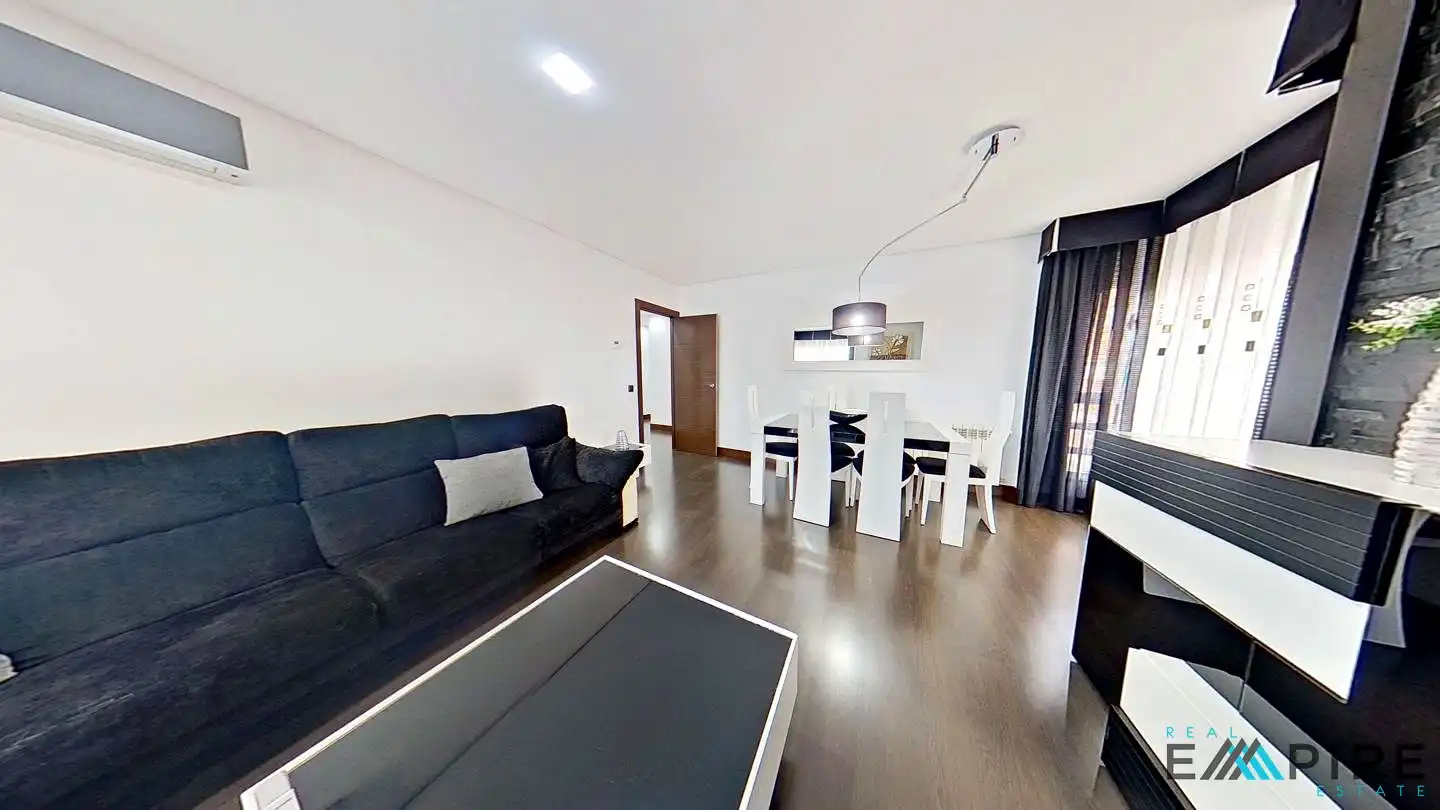 Piso en venta en Cristina Sánchez, Centro
