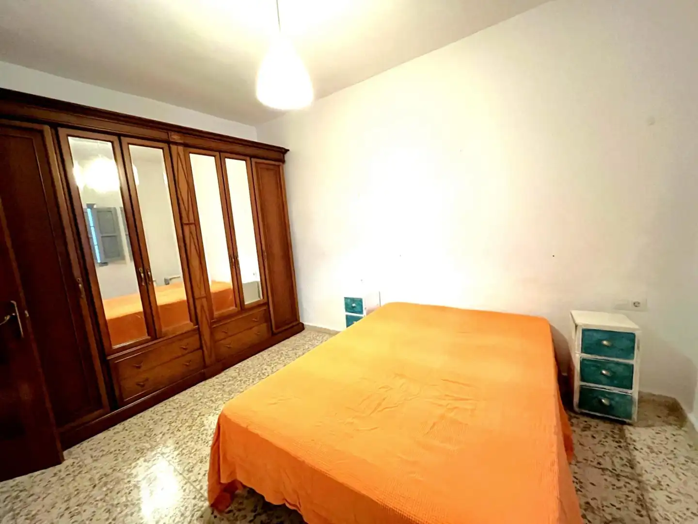 Habitación de Planta baja en venta en Málaga
