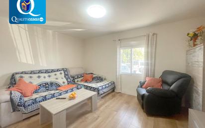 Sala d'estar de Pis en venda en Alicante / Alacant