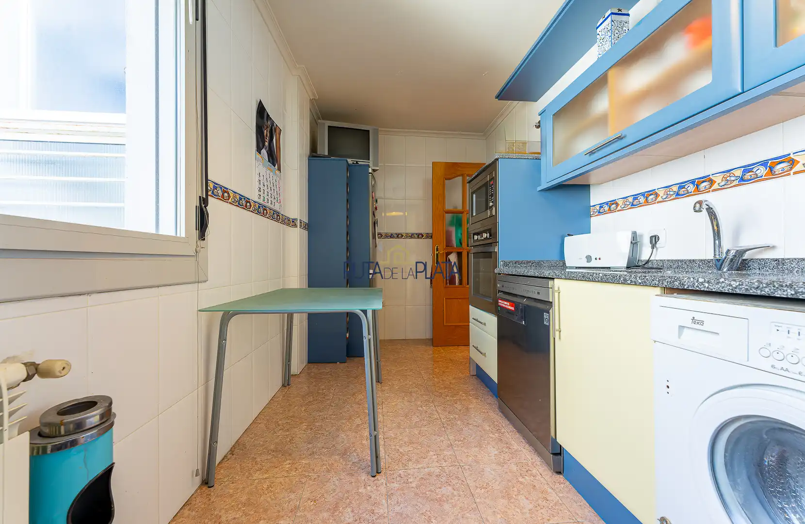 Cuina de Pis en venda en Zamora Capital  amb Calefacció, Parquet i Forn