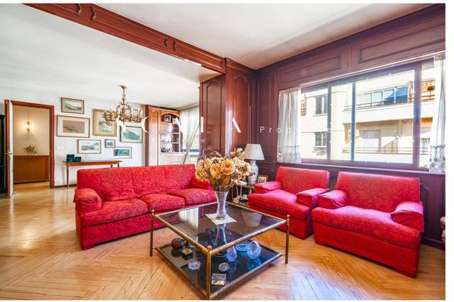 Piso en Venta en Fernando el catolico en Arapiles