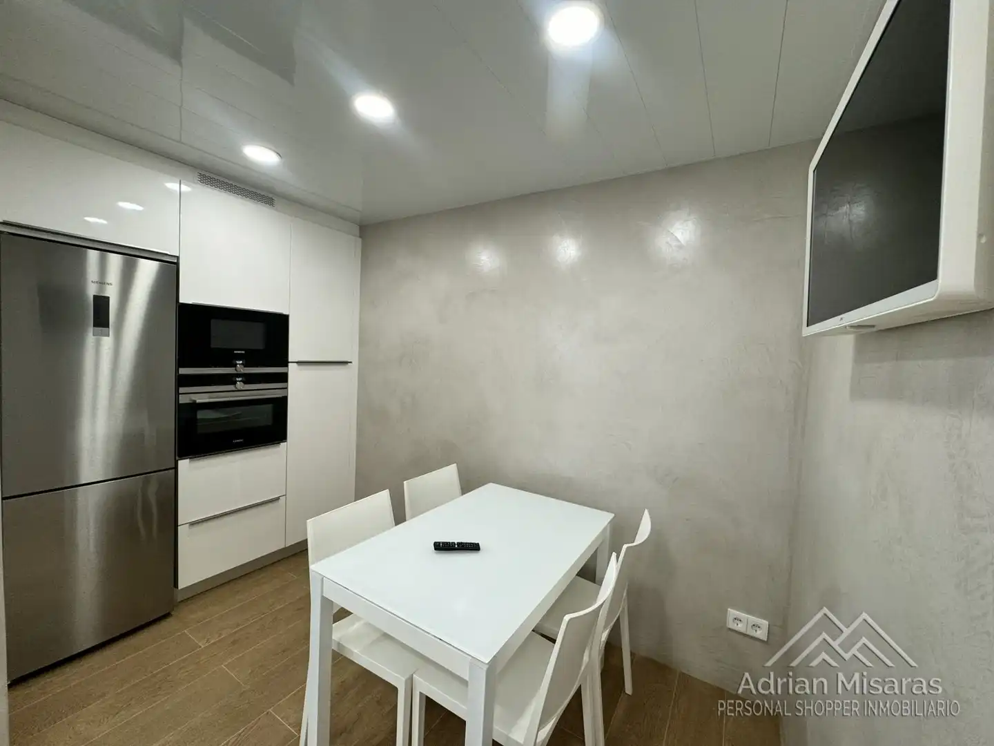 Cocina de Ático en venta en Barcelona con Aire acondicionado, Terraza y Amueblado