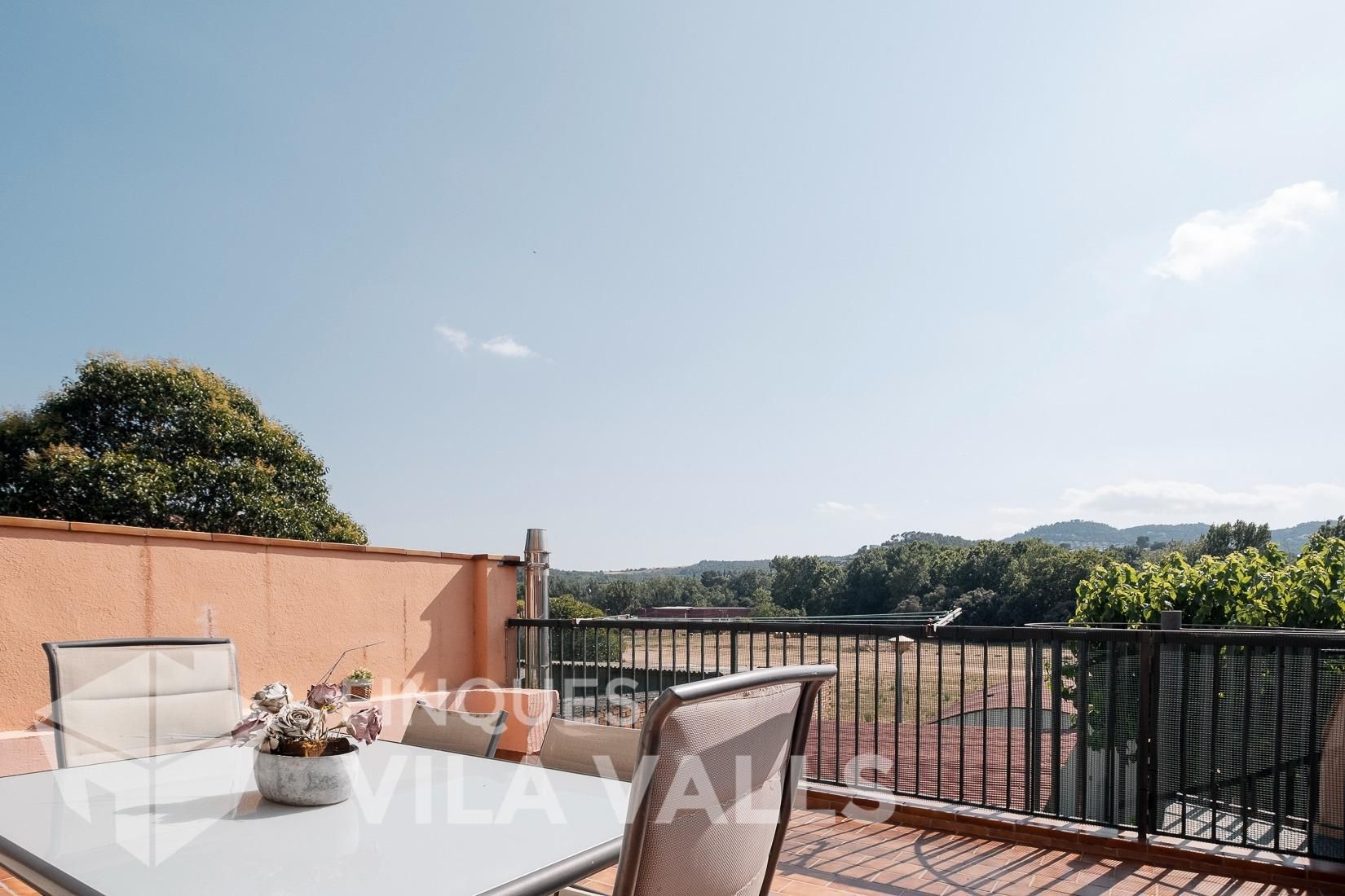 Terrassa de Casa adosada en venda en Bigues i Riells amb Aire condicionat, Calefacció i Jardí privat