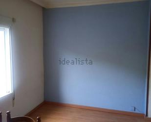 Bedroom of Flat to rent in Toreno  with Heating, Parquet flooring and Oven