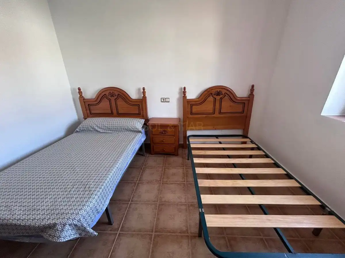 Dormitori de Casa o xalet en venda en Álora amb Calefacció, Terrassa i Traster