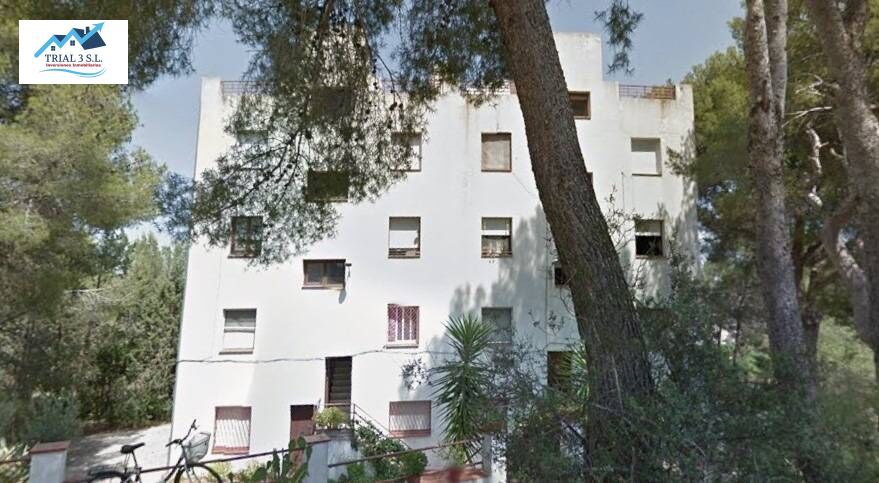 Vista exterior de Pis en venda en Sant Pere de Ribes amb Jardí privat i Balcó