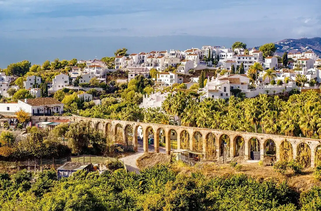 Außenansicht von Wohnung zum Verkauf in Nerja mit Klimaanlage, Möbliert und Balkon