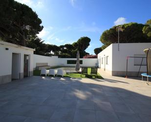 Jardí de Casa o xalet en venda en Chiclana de la Frontera amb Jardí privat i Piscina