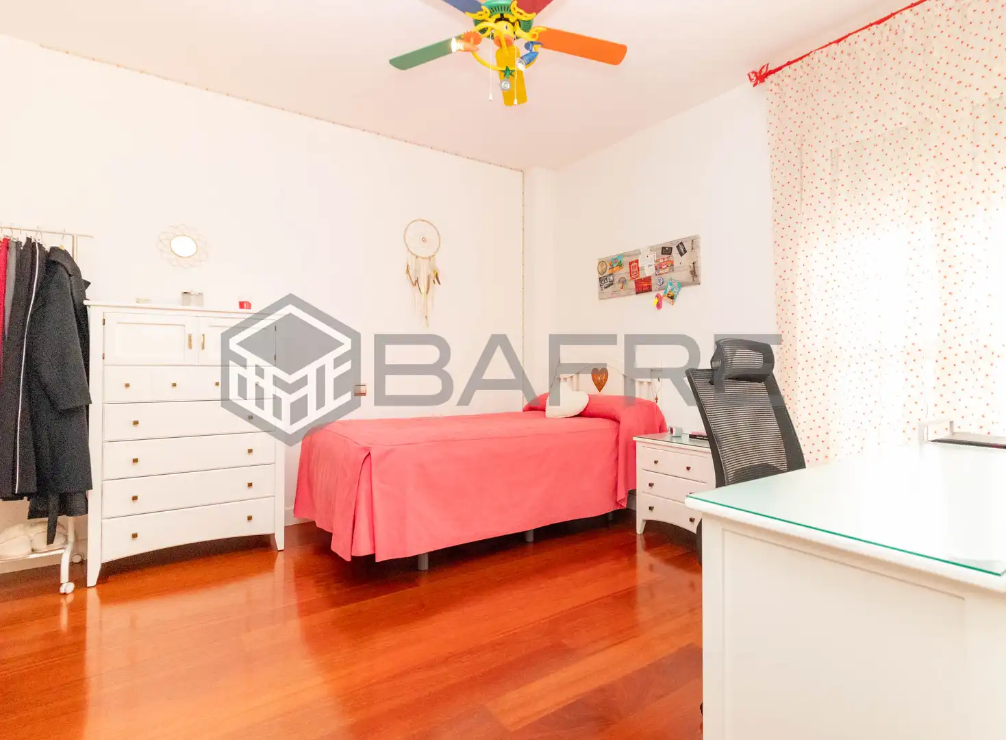 Bedroom of Attic for sale in Arganda del Rey  with Air Conditioner, Heating and Parquet flooring