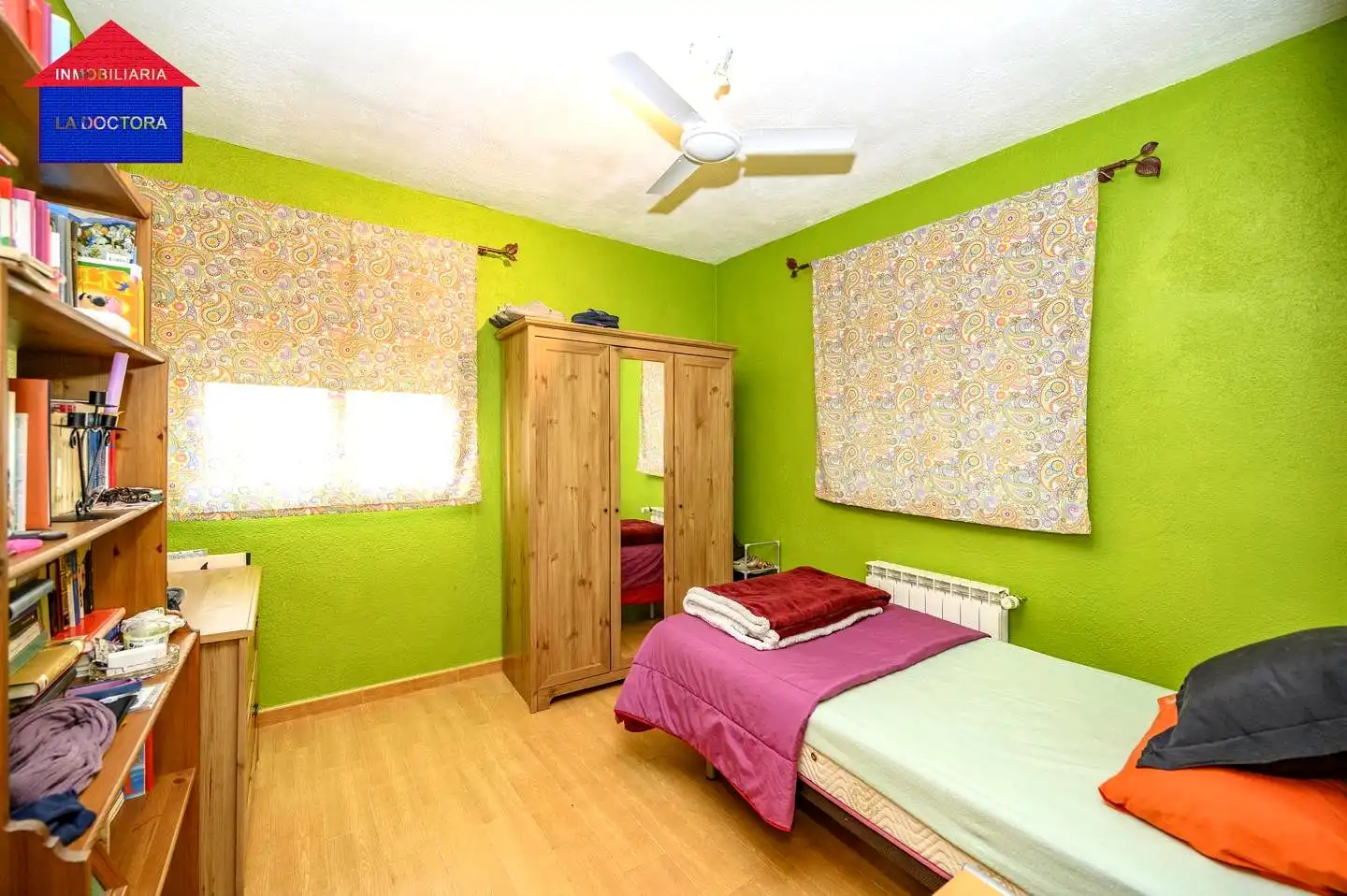 Habitación de Casa o chalet en venta en Méntrida con Aire acondicionado, Calefacción y Jardín privado