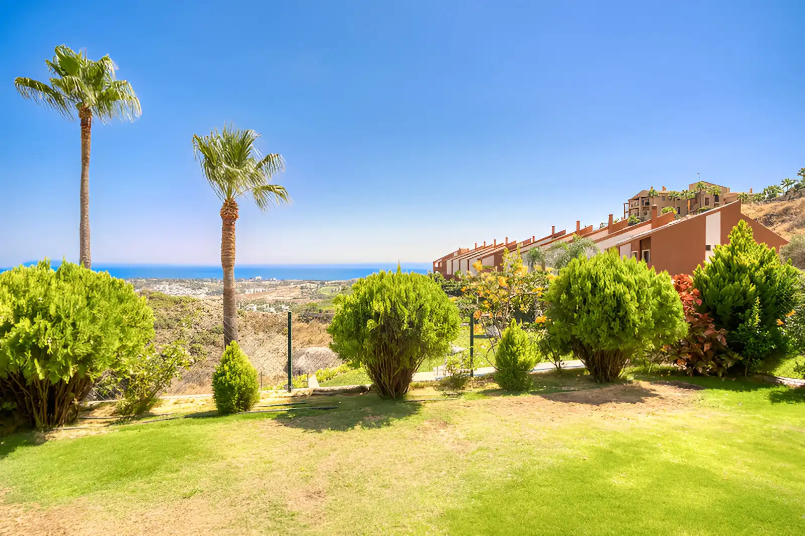 Casa a schiera con piscina in vendita a Benahavís pueblo, imagen 9