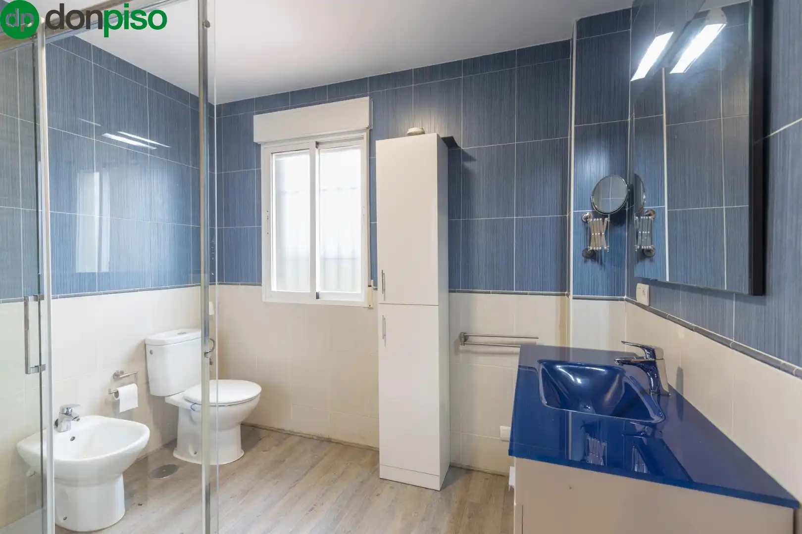 Bathroom of Detached homes for sale in Vegas del Genil