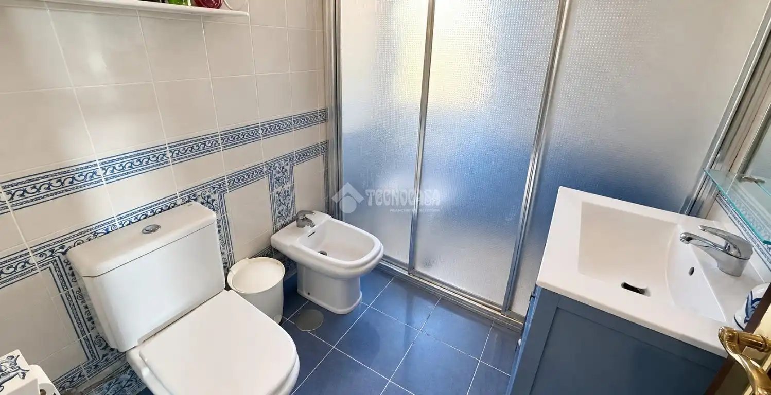Casa con jardín en venta en Núcleo urbano, imagen 10