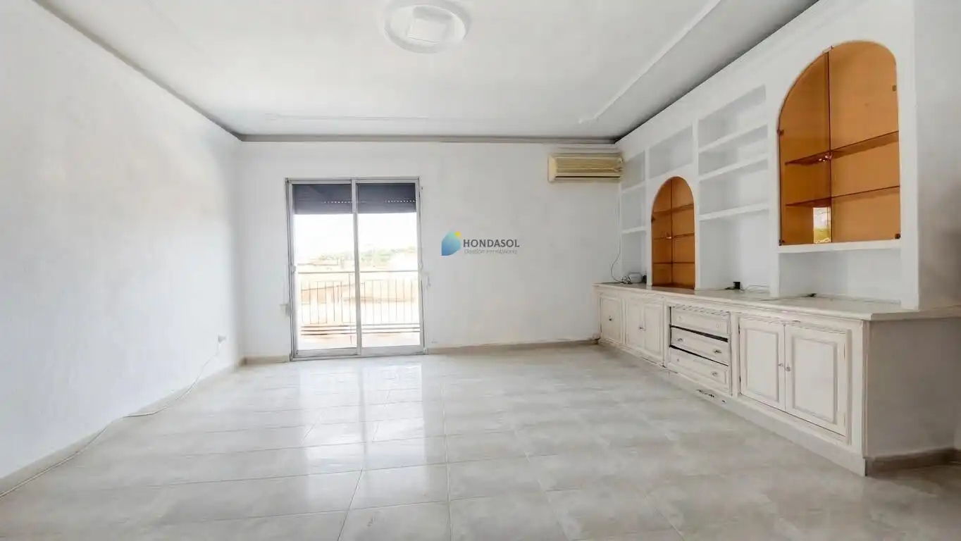 Sala de estar de Piso en venta en Pedanías Este