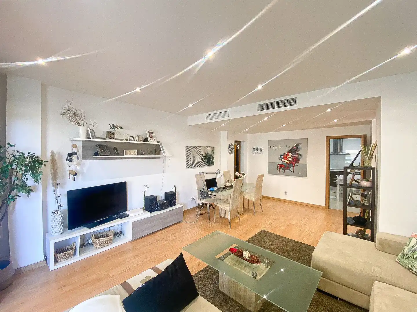 Apartament amb piscina en venda a Selwo, imagen 3