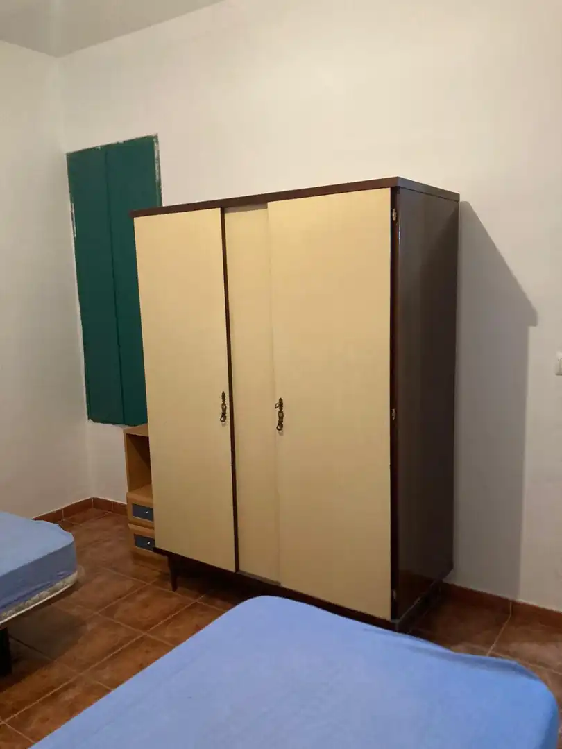 Dormitori de Casa o xalet de lloguer en Jaén amb Calefacció i Piscina