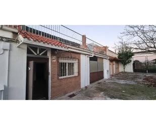 Exterior view of House or chalet for sale in Talavera de la Reina