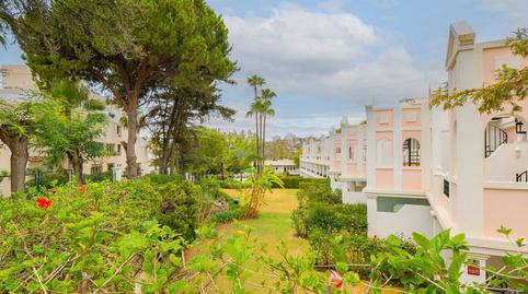 Foto 2 de Dúplex en venda a C/ Alhoa, Los Naranjos, Marbella