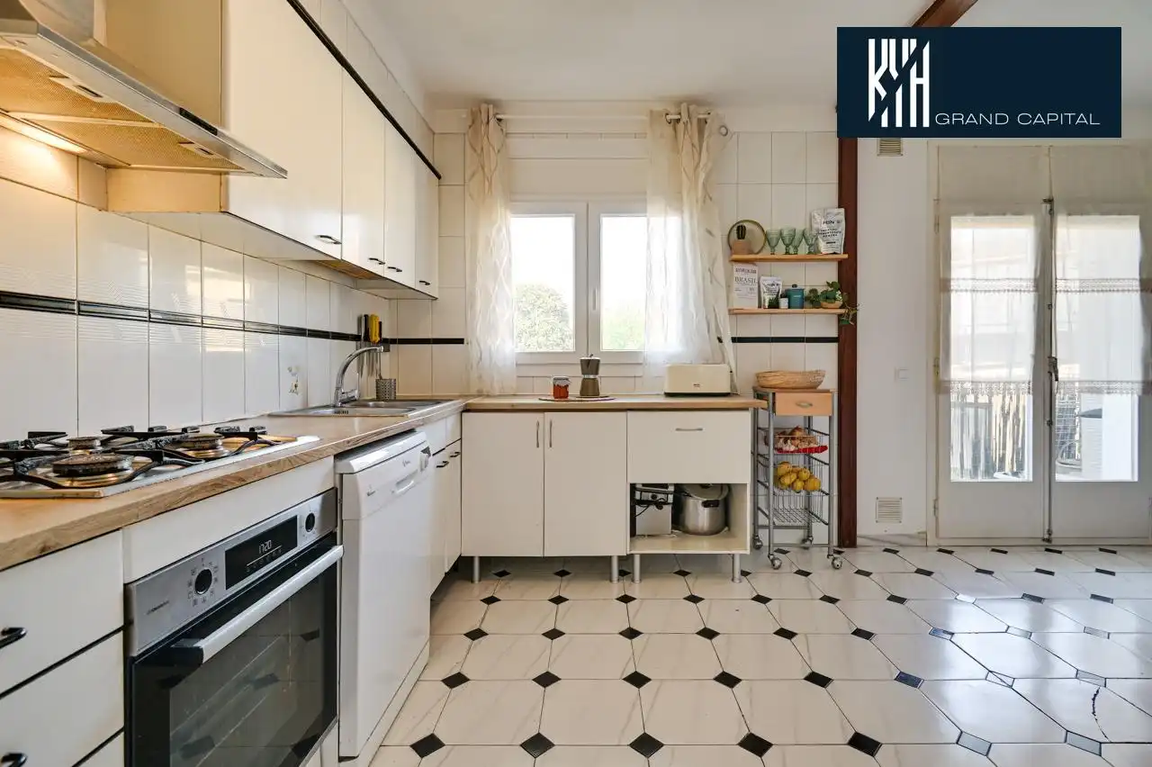Maison mitoyenne avec terrasse à vendre à Plaça Mestre Mas i Ros, imagen 25
