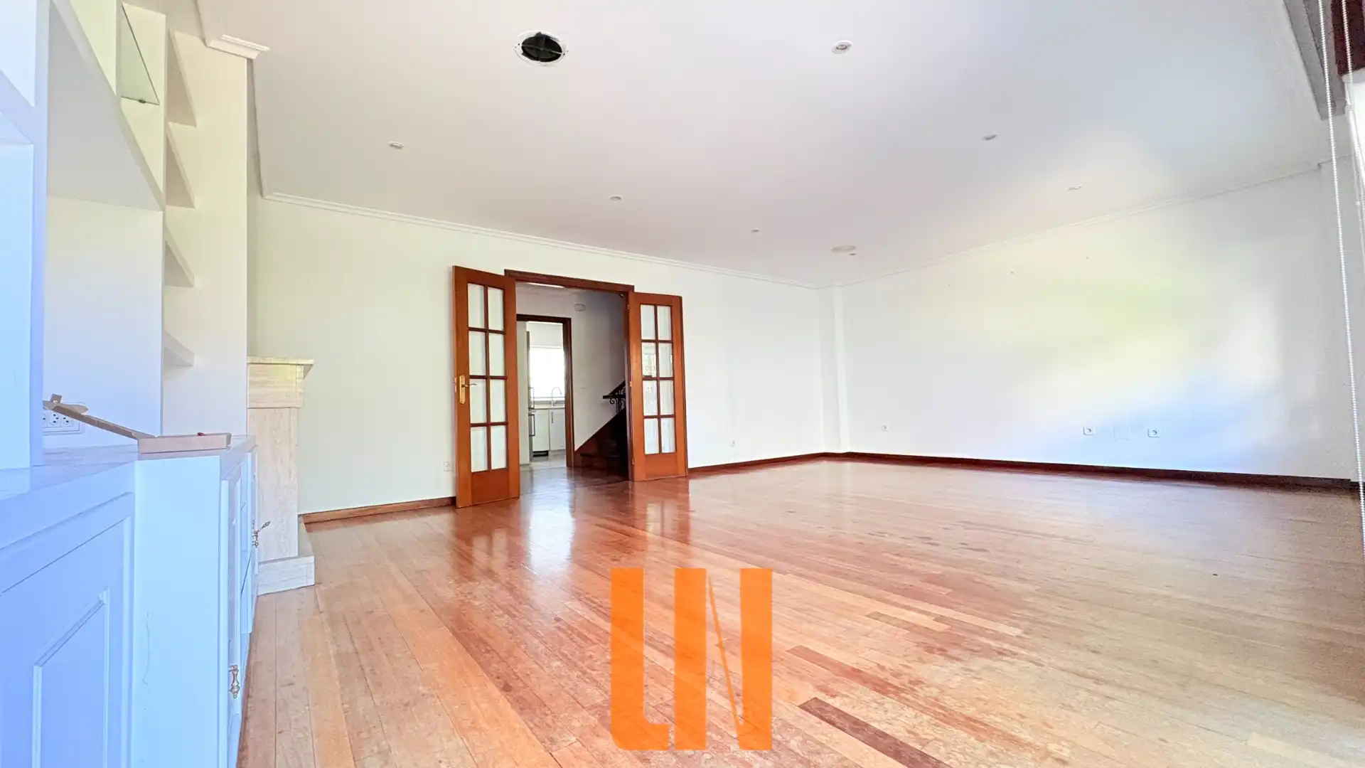 Casa a schiera con piscina in vendita a Calle Victoria Kent 1, imagen 3
