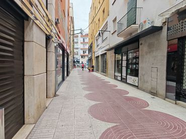 Locale commerciale in affitto a Centre