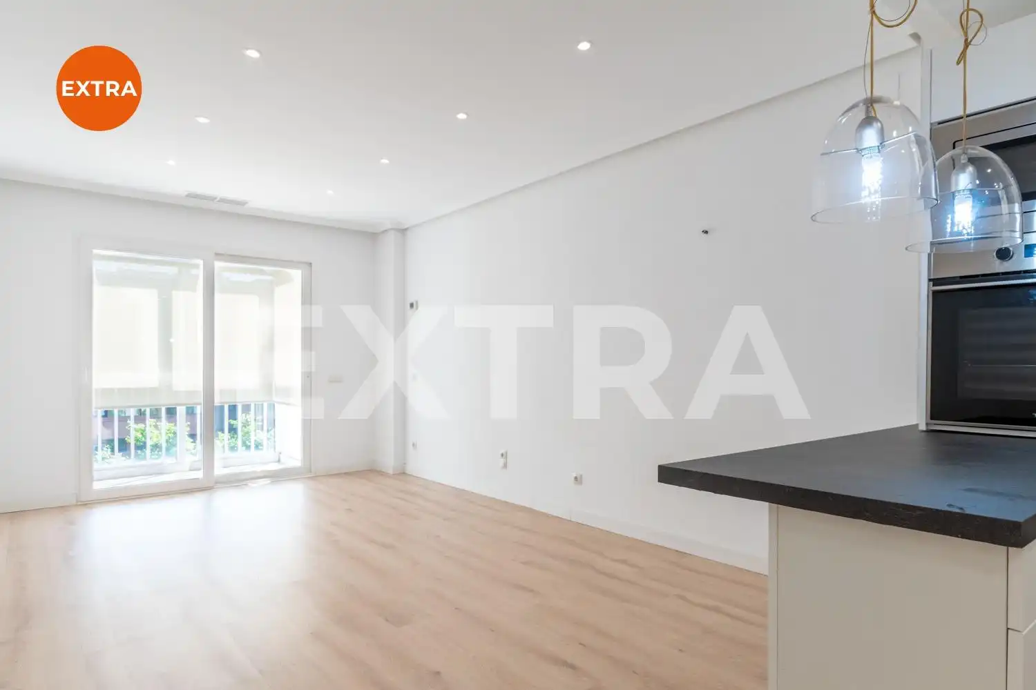 Wohnzimmer von Wohnung zur Miete in Madrid mit Klimaanlage, Heizung und Gemeinschaftspool