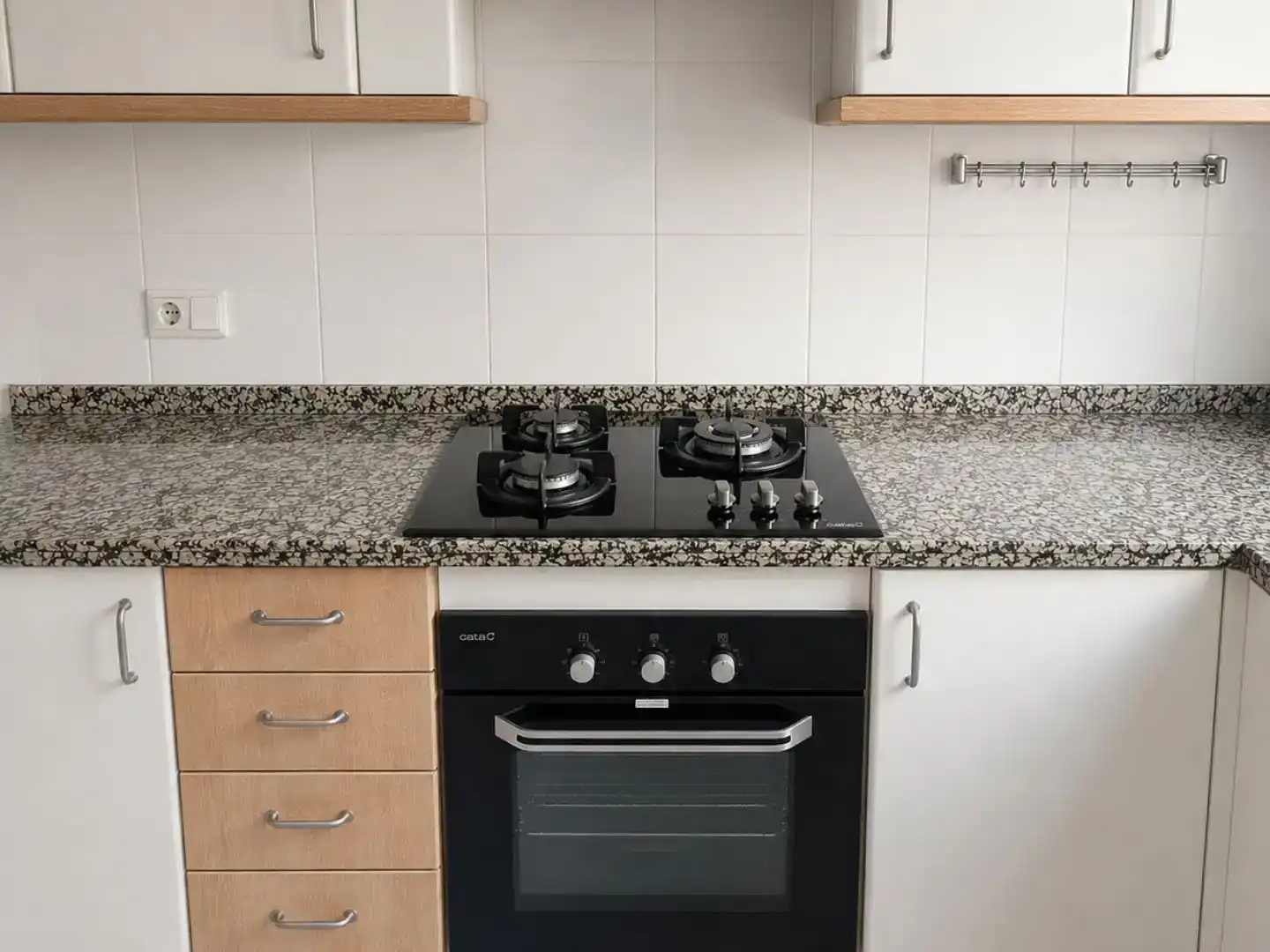 Kitchen of Flat for rent in  Valencia Capital  with Air Conditioner and Balcony