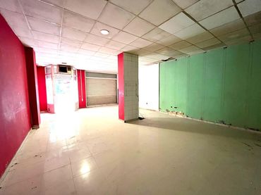 Local comercial de lloguer a Centro