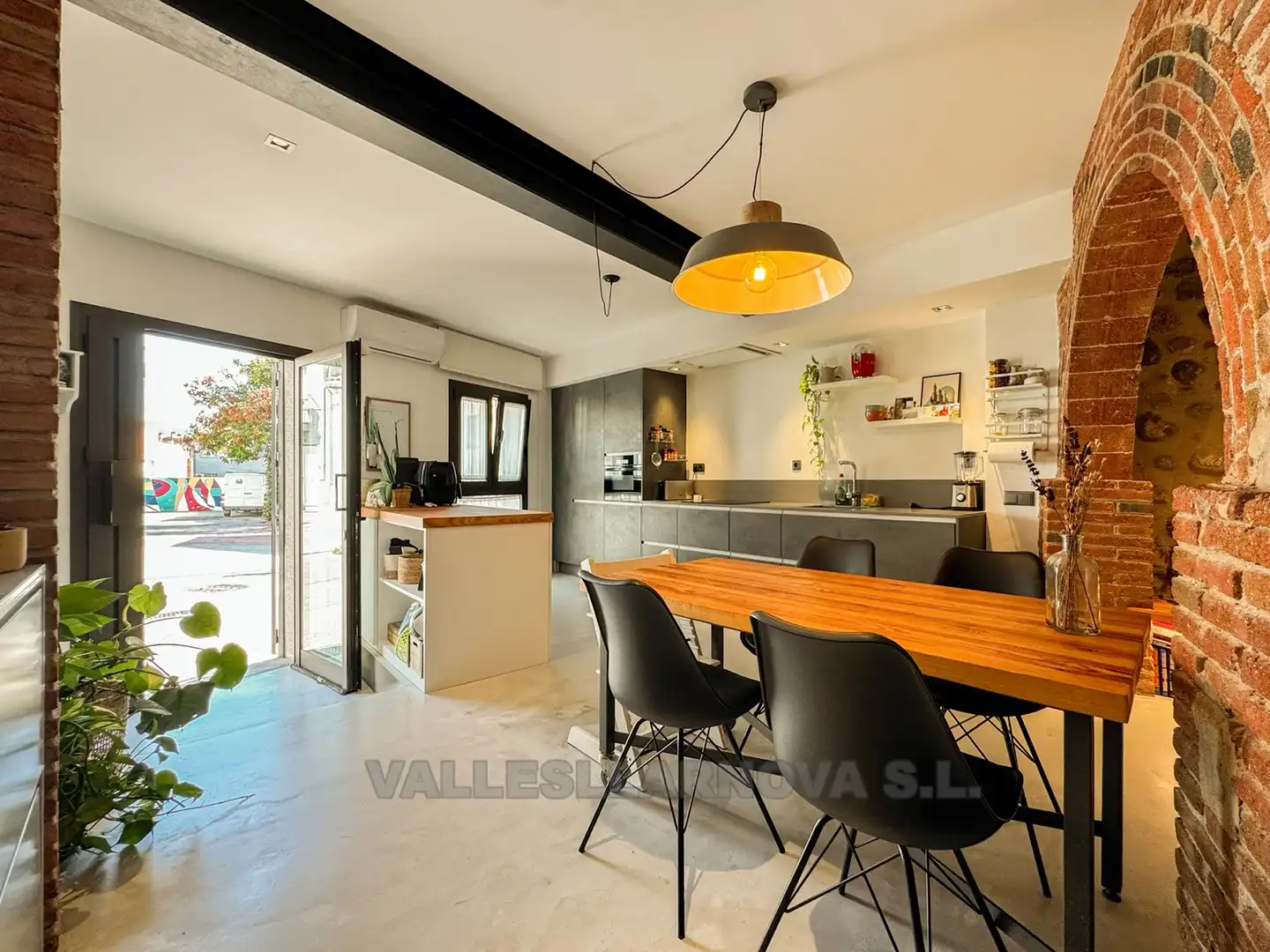 Kitchen of Detached homes for sale in Centre