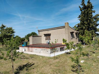 Vista exterior de Casa o xalet en venda en Corcos amb Jardí privat, Terrassa i Traster