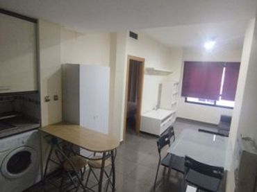 Pis amb balcó en venda a Carrer del Pintor Pasqual Capuz
