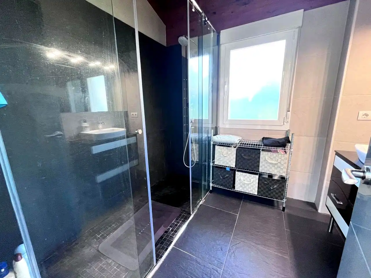 Bany de Casa o xalet en venda en Erriberagoitia / Ribera Alta amb Calefacció, Jardí privat i Terrassa