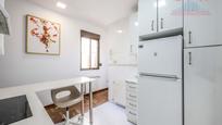 Kitchen of Flat to rent in  Madrid Capital  with Air Conditioner, Heating and Furnished