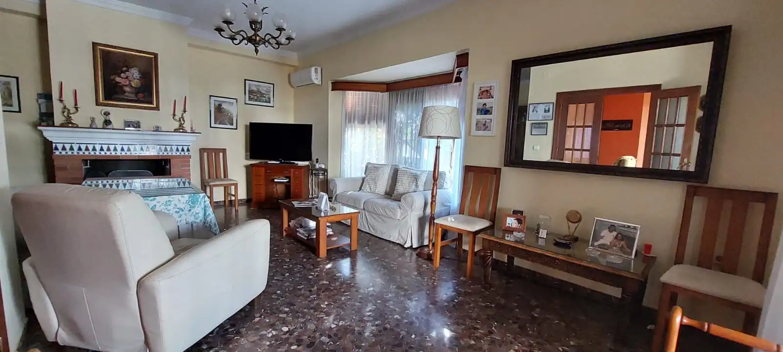 Chalet con terraza en venta en Calle de las Petunias, imagen 6