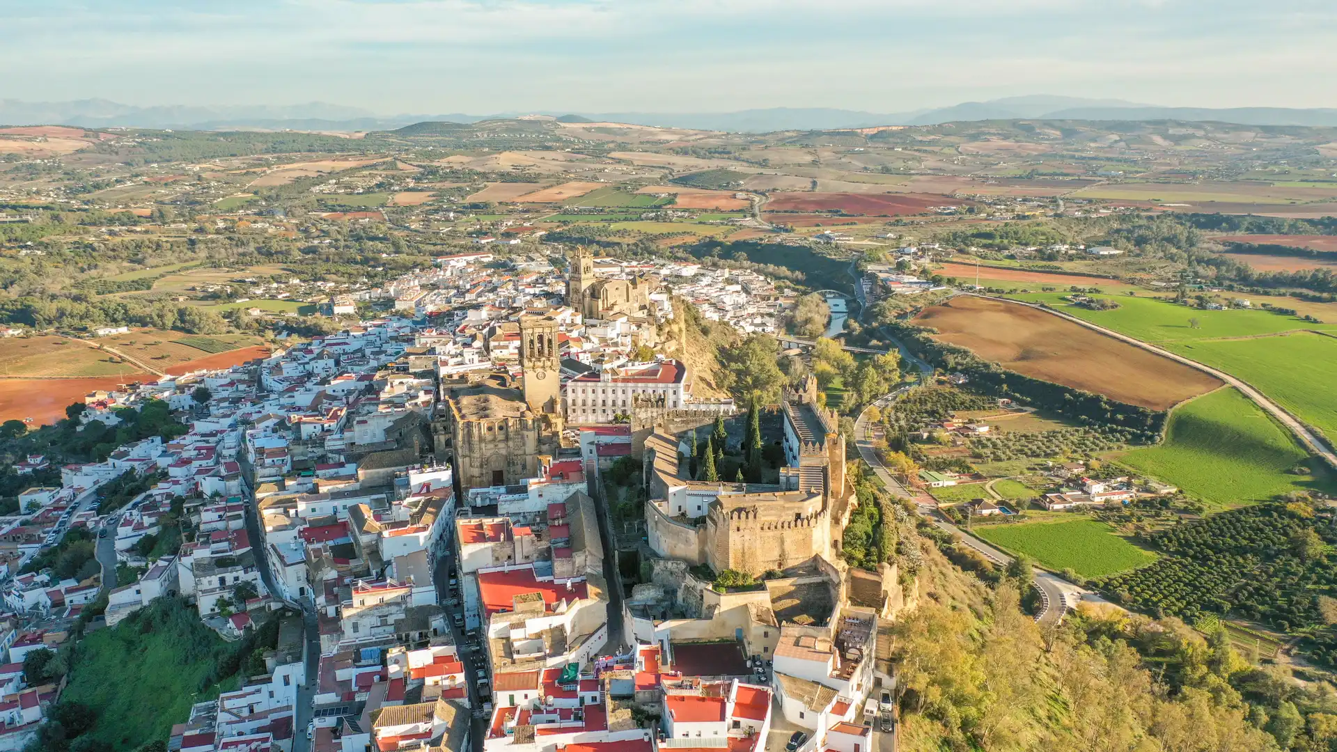 Vista exterior de Casa adosada en venda en Arcos de la Frontera