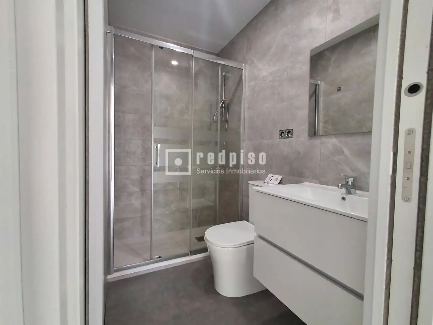 Baño de Loft de alquiler en Alcorcón con Aire acondicionado, Calefacción y Jardín privado